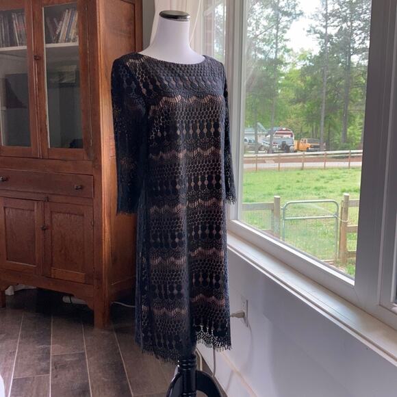 Jessica Howard Black Lace on Tan Lining Sheath, 8 - Picture 1 of 7